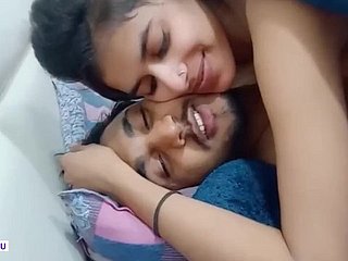 Cute Indian Cookie Enlivened sex with ex-boyfriend the fate of pussy with an increment of kissing