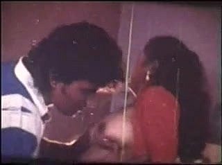 Southindian B Mingle Mallu Actress's Bosom massaged Clips
